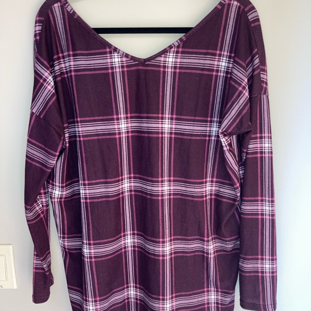 Agnes & Dora double v top 2/$30